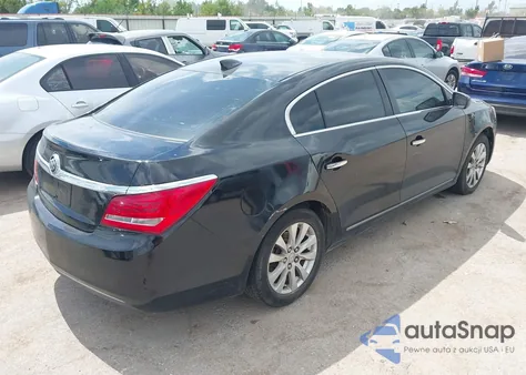 2015 Buick Lacrosse z USA, uszkodzony, nr VIN 1G4GA5GR0FF198335